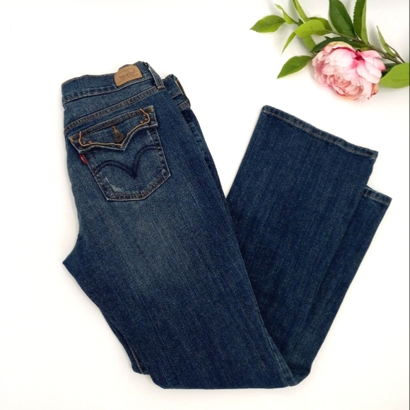 LEVI'S Curvy Stud & Piping Detail Flap Back Pocket Distressed Dark Wash Jeans 8 - Picture 9 of 9